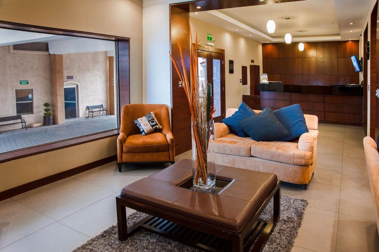 Best Western Cumbres Inn Cd. Cuauhtemoc エクステリア 写真