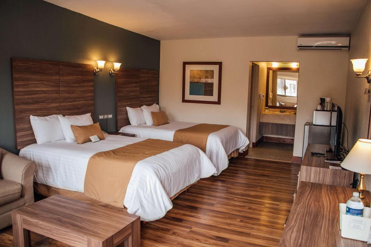 Best Western Cumbres Inn Cd. Cuauhtemoc エクステリア 写真