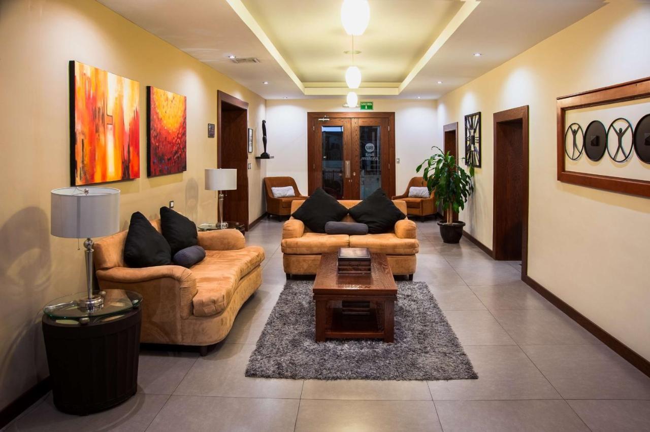 Best Western Cumbres Inn Cd. Cuauhtemoc エクステリア 写真