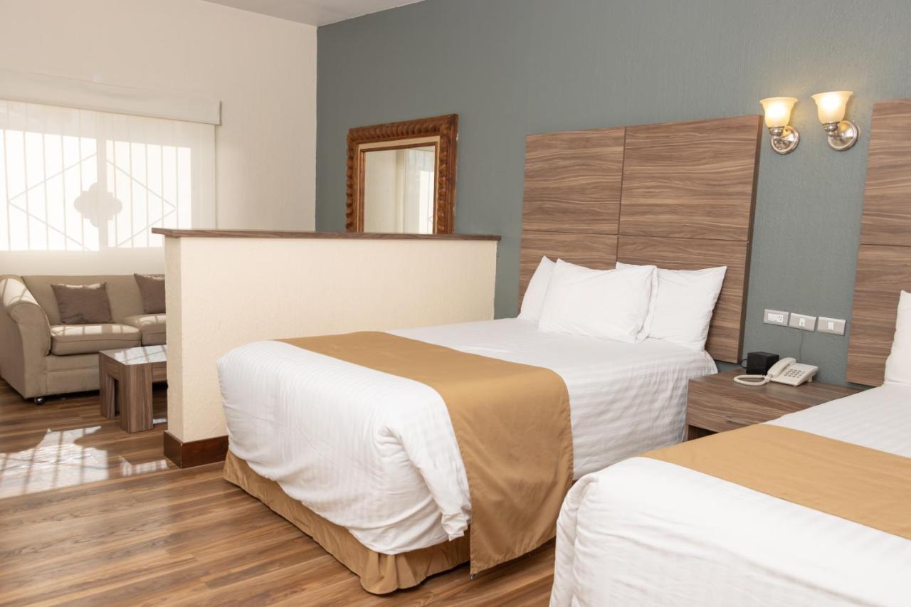 Best Western Cumbres Inn Cd. Cuauhtemoc エクステリア 写真