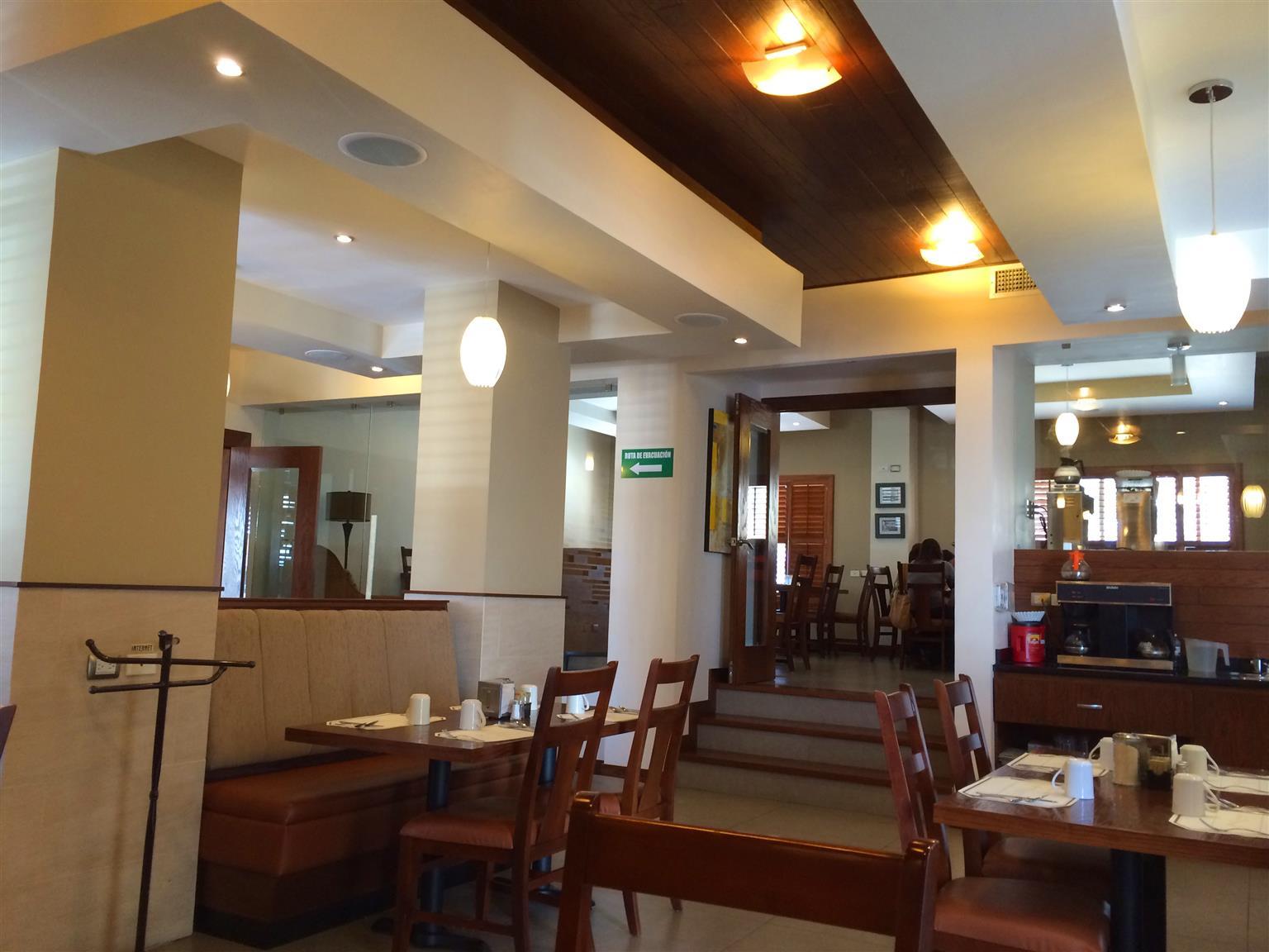 Best Western Cumbres Inn Cd. Cuauhtemoc エクステリア 写真