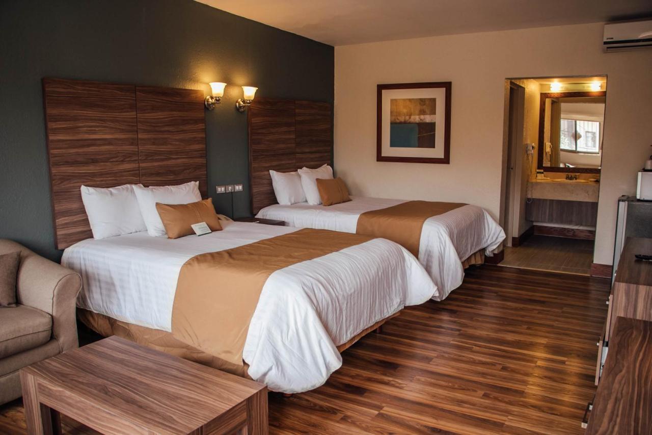 Best Western Cumbres Inn Cd. Cuauhtemoc エクステリア 写真