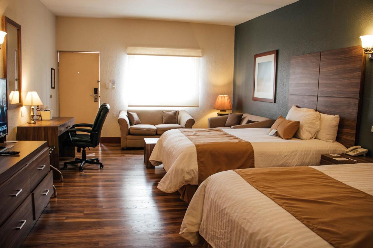 Best Western Cumbres Inn Cd. Cuauhtemoc エクステリア 写真